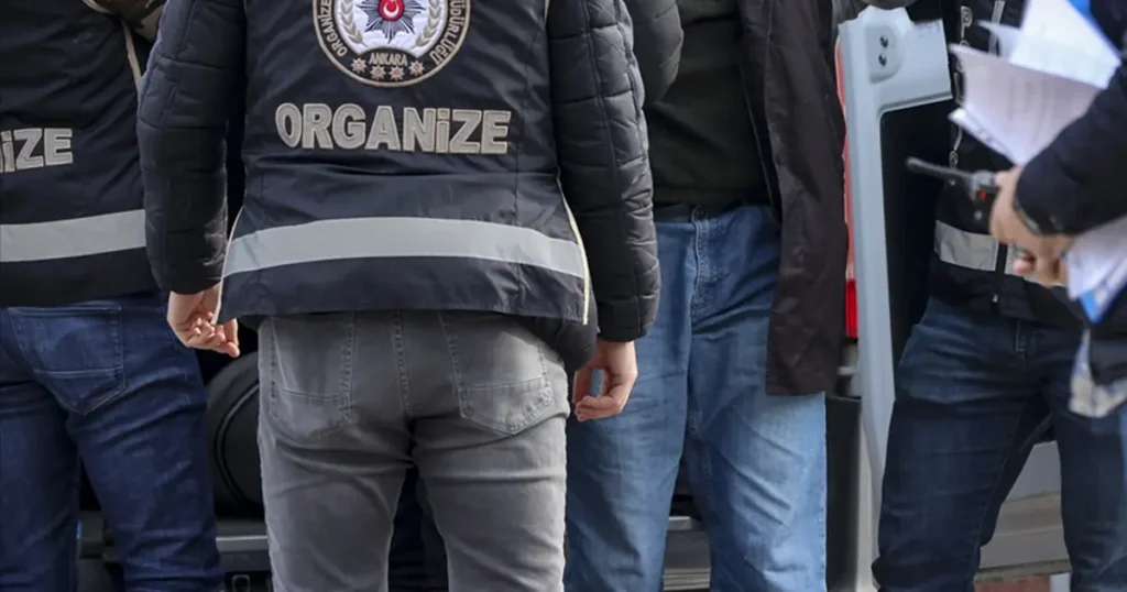 İstanbul’da Gündoğmuşlar’a şafak baskını | NTV Haber