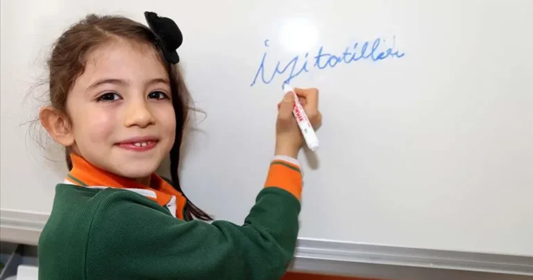 Okullarda 1. dönem bitiş tarihi 2026: 15 tatil ne zaman başlayacak, karne günü ne zaman? | NTV Haber